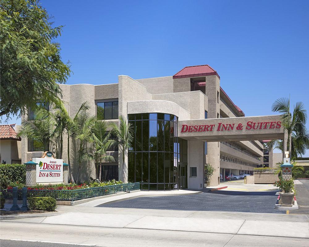 Anaheim Desert Inn & Suites Eksteriør billede